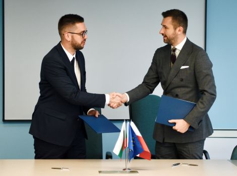 Izba Rozliczeniowa Giełd Towarowych S.A. oraz Balkan Gas Hub EAD podpisały list intencyjny o współpracy Izba Rozliczeniowa Giełd Towarowych S.A. oraz Balkan Gas Hub EAD podpisały list intencyjny o współpracy